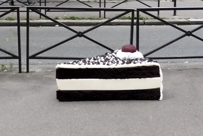 French Street Artist Takes Recycling To Another Level By Transforming Discarded Mattresses Into Delicious Food Sculptures