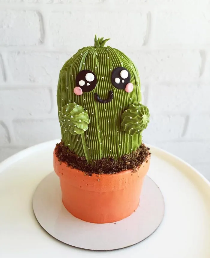 This Artist Creates Stunning Cakes You Would Rather Put On Your Windowsill Than In The Fridge
