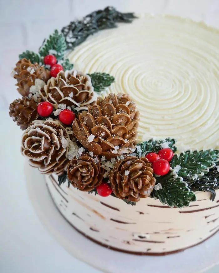 This Artist Creates Stunning Cakes You Would Rather Put On Your Windowsill Than In The Fridge