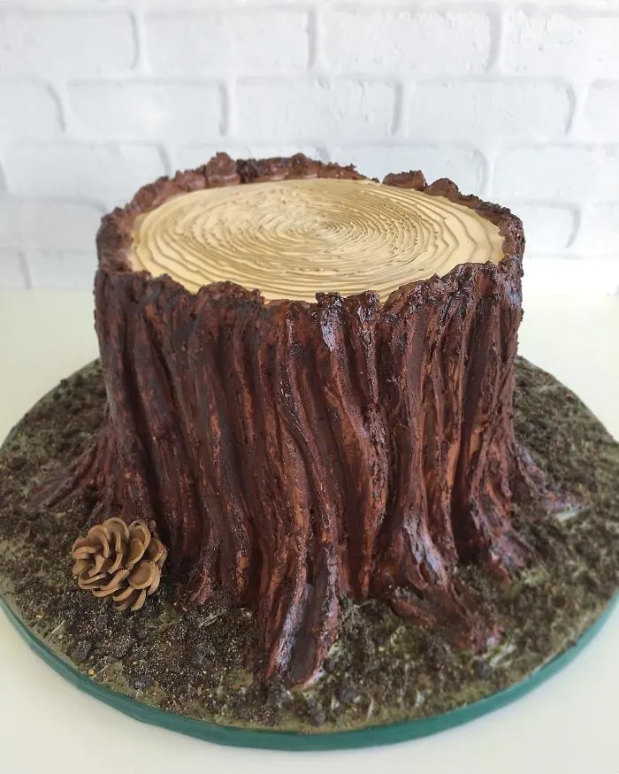 This Artist Creates Stunning Cakes You Would Rather Put On Your Windowsill Than In The Fridge