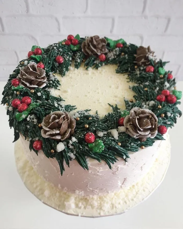 This Artist Creates Stunning Cakes You Would Rather Put On Your Windowsill Than In The Fridge