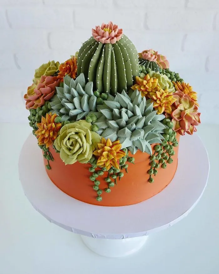 This Artist Creates Stunning Cakes You Would Rather Put On Your Windowsill Than In The Fridge