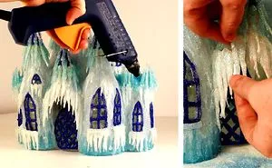 I Made This Frozen Castle Using Hot Glue And Plastic Bottles