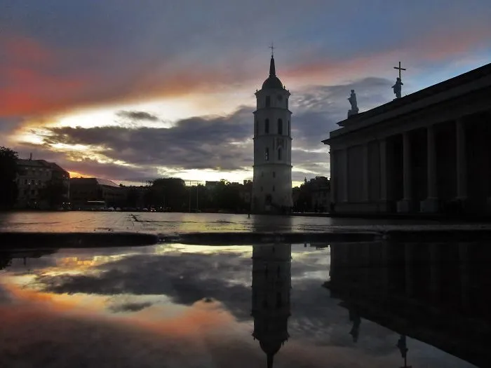 I Capture The Beauty Of Vilnius City In The Rain