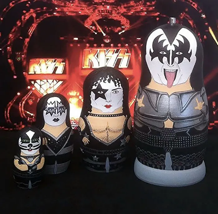 Kiss
