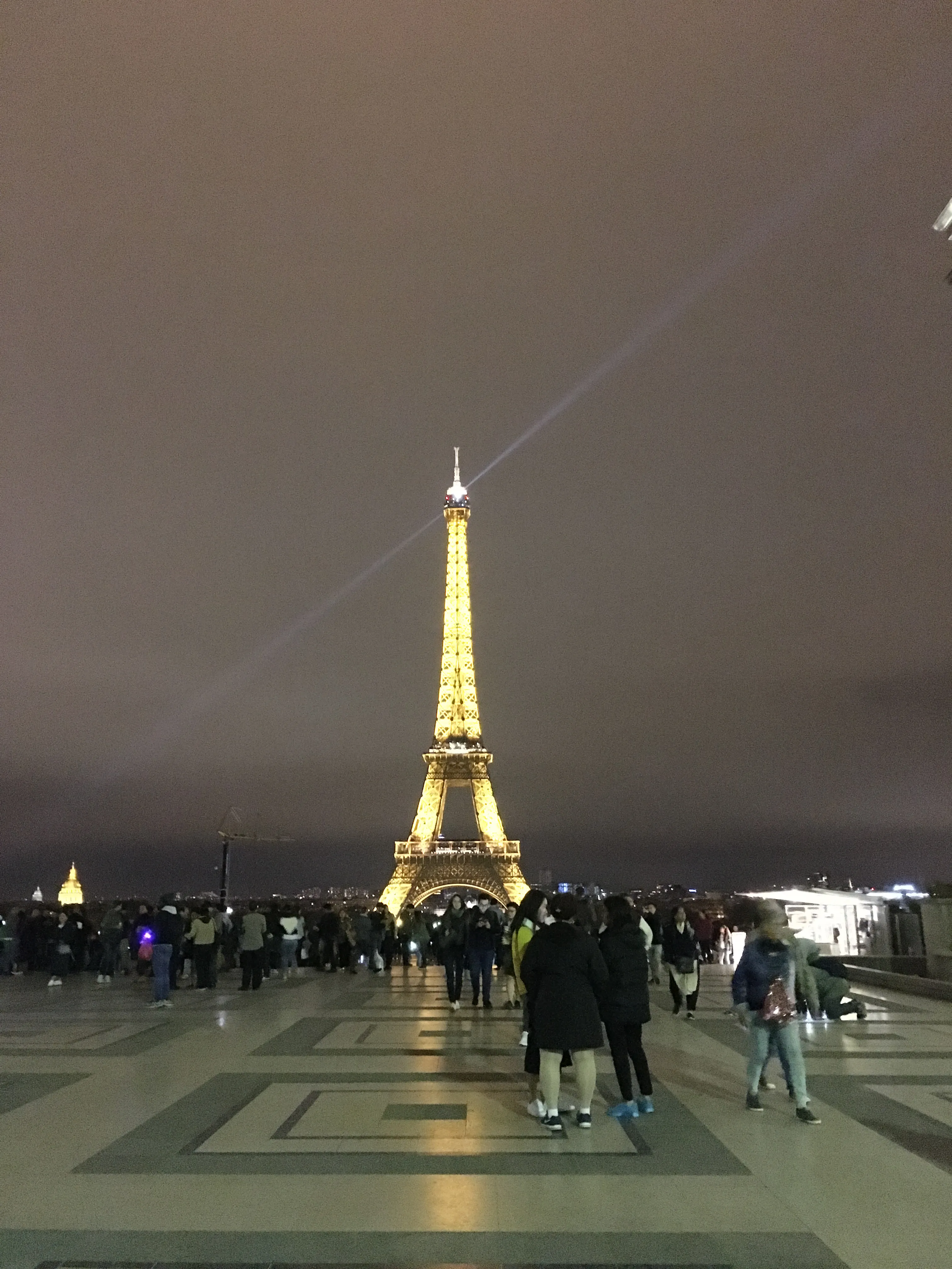 Eiffel Tour From All Around The City