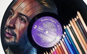 I Create Celebrity Portraits On Used Vinyl Records With Colored Pencils