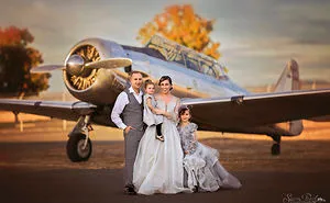 Pilot's Family Photos Really Take Flight!