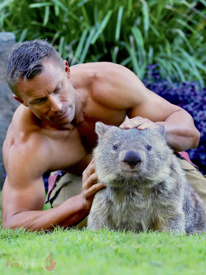 Australian Firefighters Pose With Animals For 2019 Charity Calendar, And The Photos Are So Hot It May Start Fires