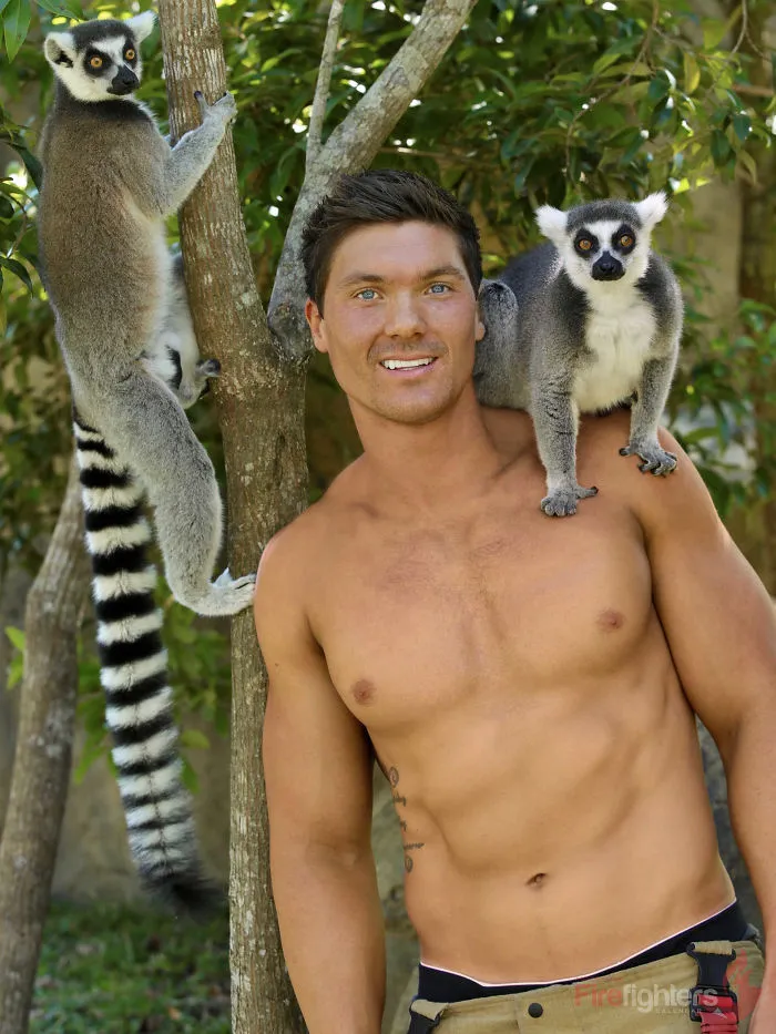 Australian Firefighters Pose With Animals For 2019 Charity Calendar, And The Photos Are So Hot It May Start Fires
