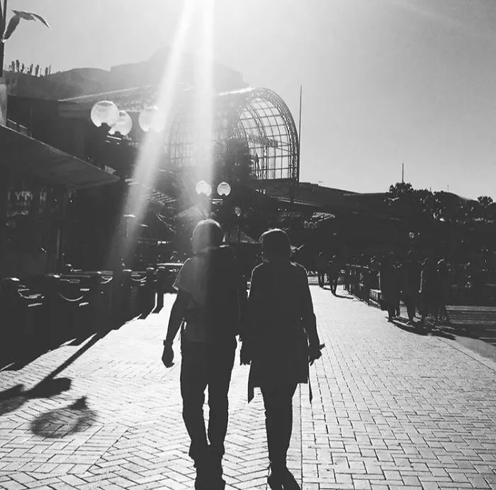 21 Minimalist Photos By BTS's V