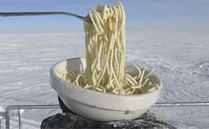 Astrobiologist Tries Cooking In Antarctica At -94ºF (-70ºC), And The Result Will Crack You Up