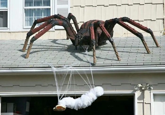 Creepy
