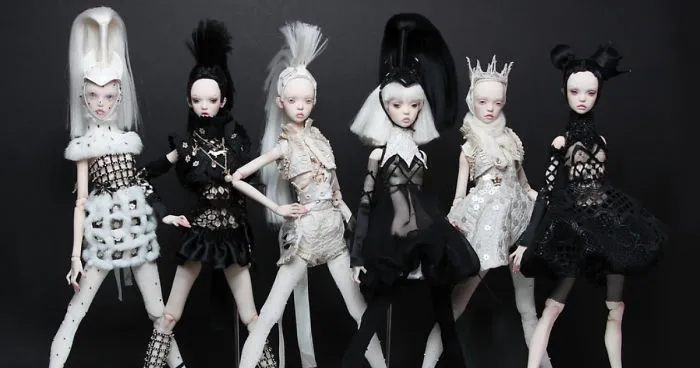 Popovy Sisters: Royals