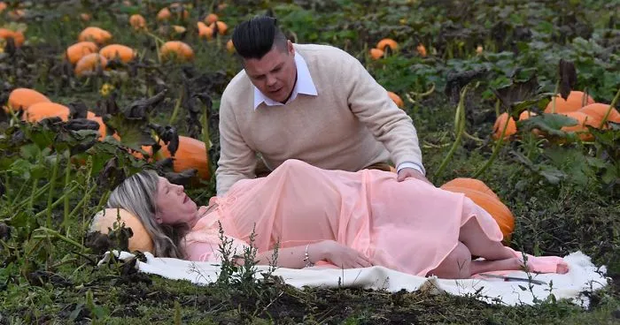 This Is The Most Terrifying Maternity Photo Shoot We've Ever Seen (WARNING: Some Images Might Be Too Brutal)