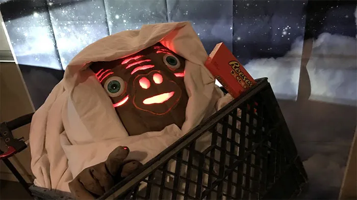 E.T.