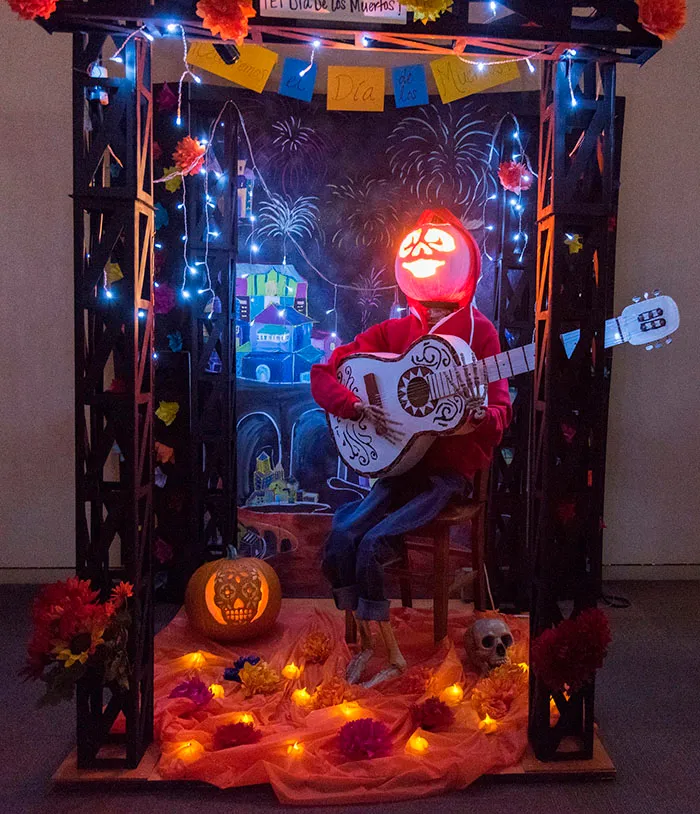 Coco - Día De Los Muertos Suite