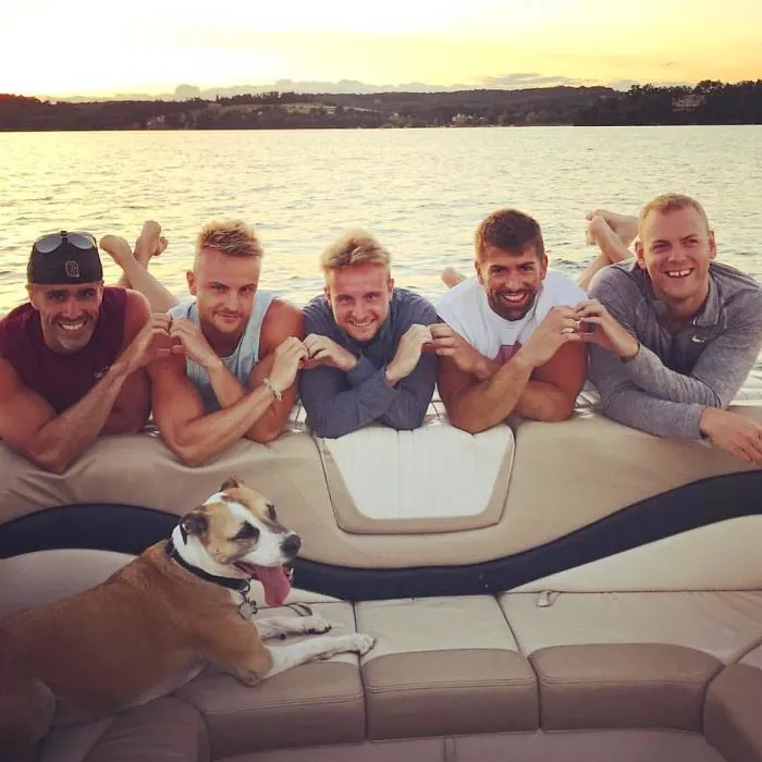 What If Guys Acted Like Girls On Instagram? (New Pics)