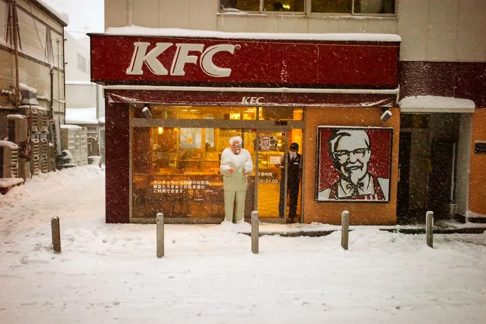 50 Quirky And Extraordinary Moments Of Everyday Life In Japan By Shin Noguchi