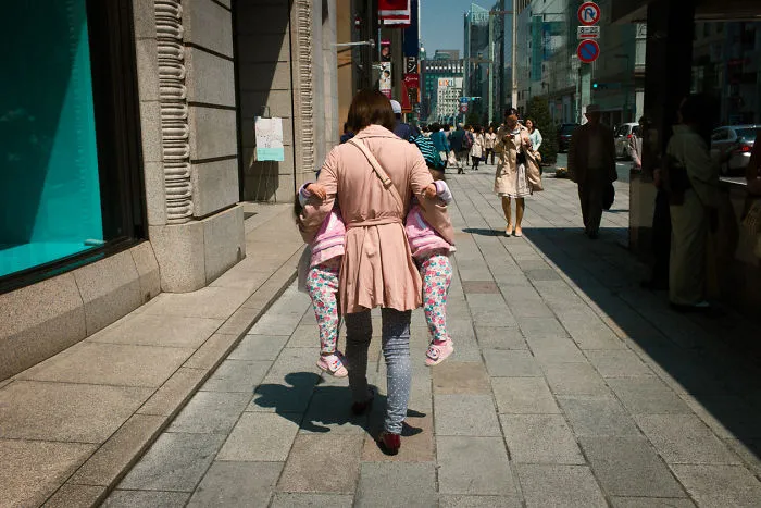 50 Quirky And Extraordinary Moments Of Everyday Life In Japan By Shin Noguchi
