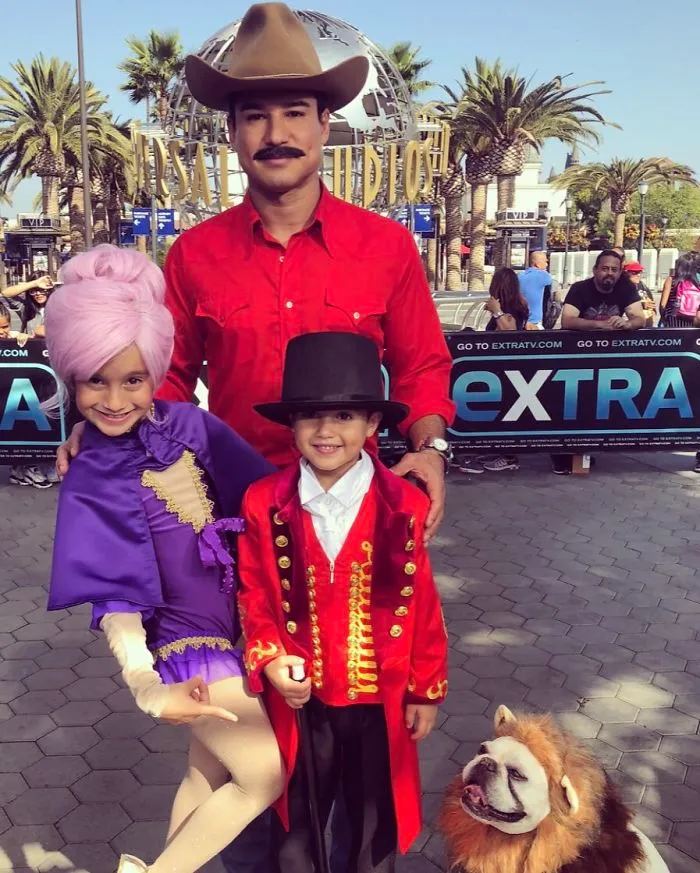 Mario Lopez As Bandit And The Greatest Showman