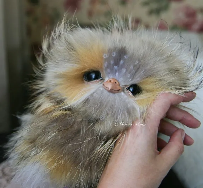 Artist Makes Incredibly Realistic Owl Toys