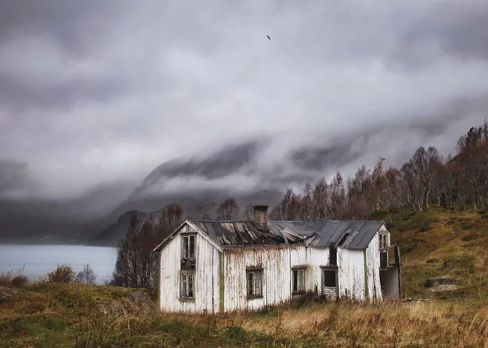 Fotografío casas abandonadas en Escandinavia (30 fotos)