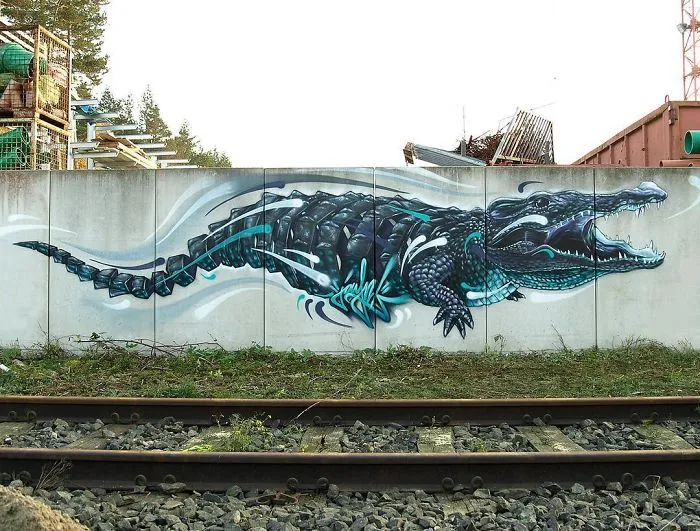 German Artist Takes Street Art To Another Level With His 34 ‘Sliced’ Animals