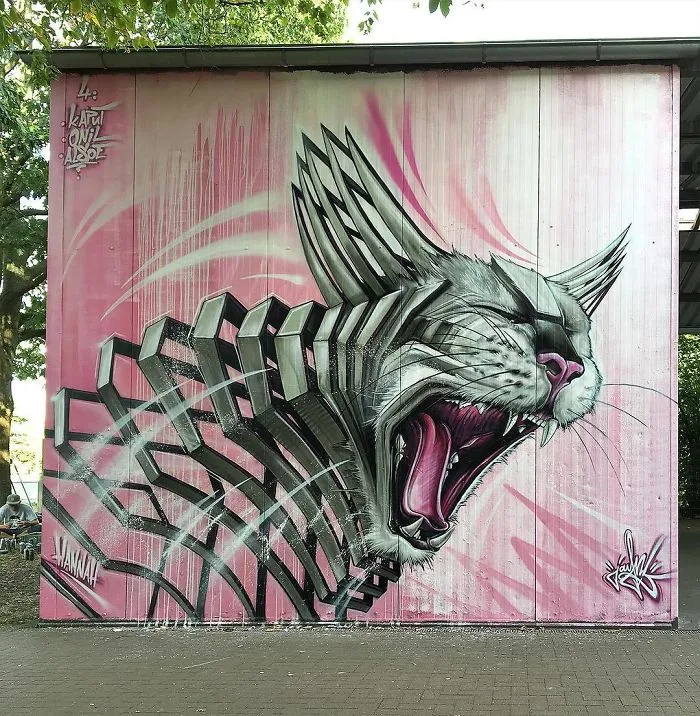 German Artist Takes Street Art To Another Level With His 34 ‘Sliced’ Animals