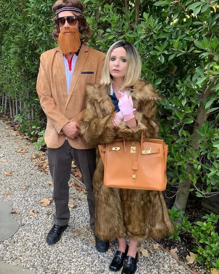 Sarah Michelle Gellar And Freddie Prinze Jr. As Characters From 'The Royal Tenenbaums'