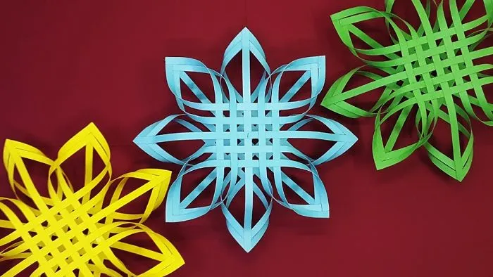 Diy Christmas Decor! | How To Make Paper Snowflakes Easy Steps | Christmas Decoration Ideas