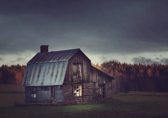 Fotografío casas abandonadas en Escandinavia (30 fotos)