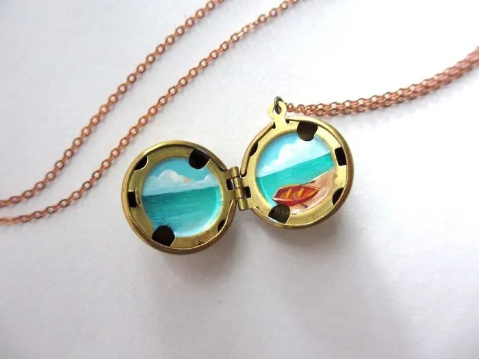I Paint Adventure Portals That Fit Into Lockets And Compasses