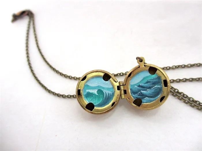 I Paint Adventure Portals That Fit Into Lockets And Compasses