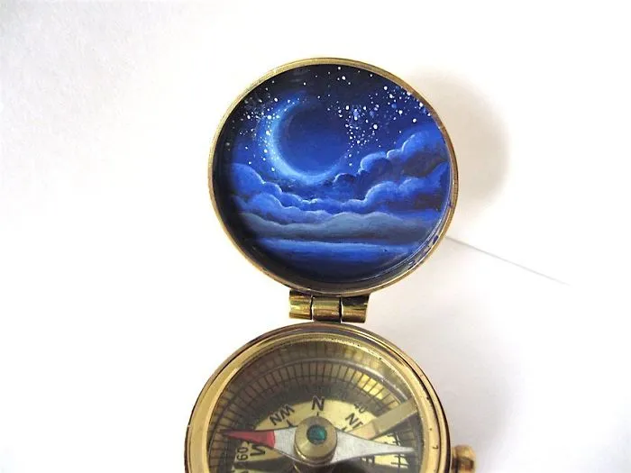 I Paint Adventure Portals That Fit Into Lockets And Compasses