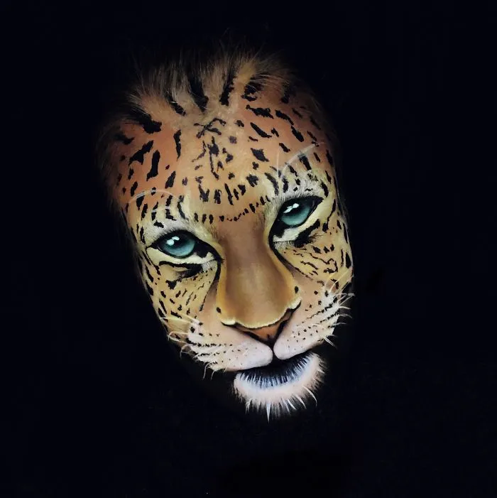 My Face And Body Are The Canvas On Which I Create Unique And Sometimes Scary Illusions Using Makeup (18 Pics)