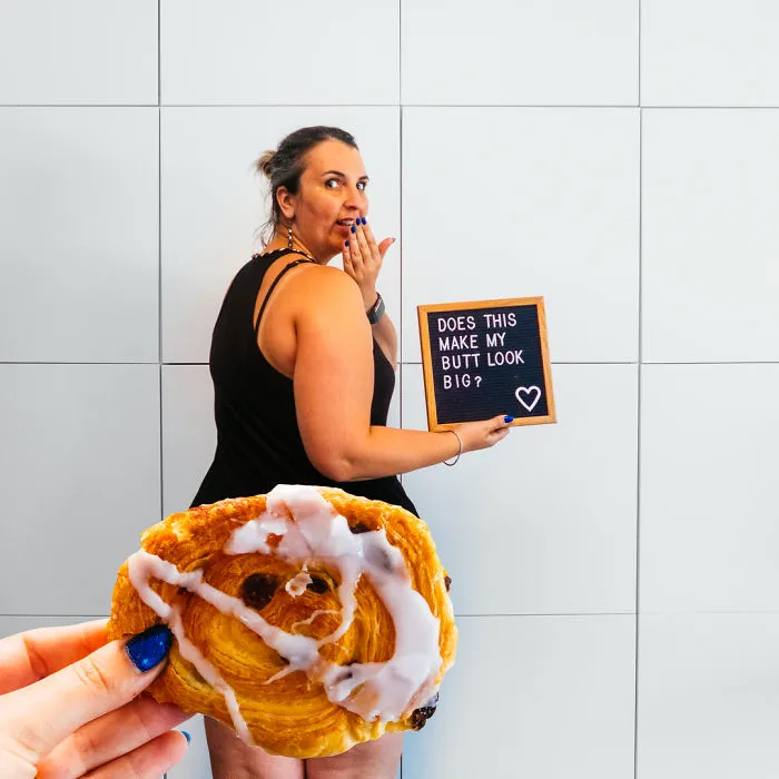 Yes I Am Fat And This Is What I Do With It - 14 Photographs