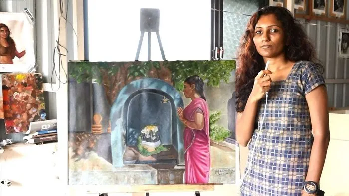 Woman Praying To Lord Pillaiyar