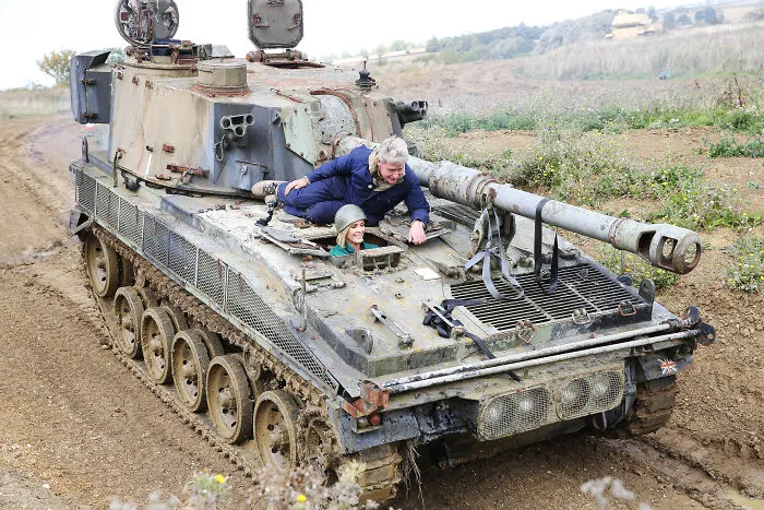 Jenni Falconer Braves Military Vehicle Trials To Celebrate Launch Of Forces Radio Bfbs On Dab+