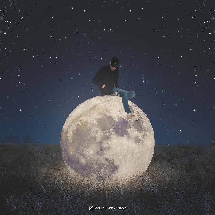 I Am A Selenophile That Expresses His Love To The Moon Through Art