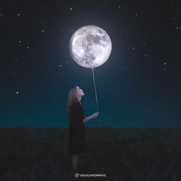I Am A Selenophile That Expresses His Love To The Moon Through Art