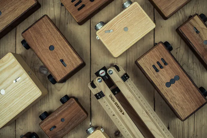 We Made Wooden Cameras With No Lenses, No Focus And No Batteries- And It Takes Amazing Images!