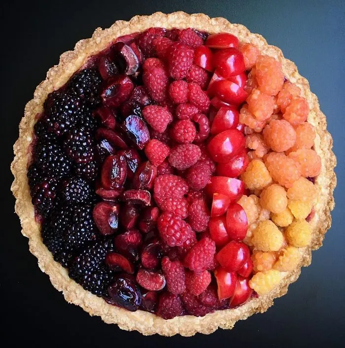 This Woman Takes Pie Baking To Another Level (New Pics)