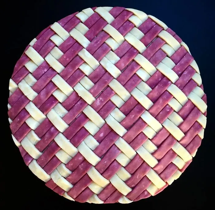 This Woman Takes Pie Baking To Another Level (New Pics)