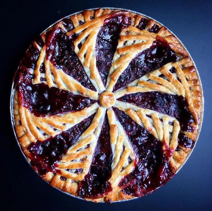This Woman Takes Pie Baking To Another Level (New Pics)