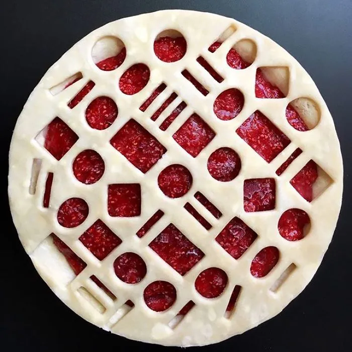 This Woman Takes Pie Baking To Another Level (New Pics)