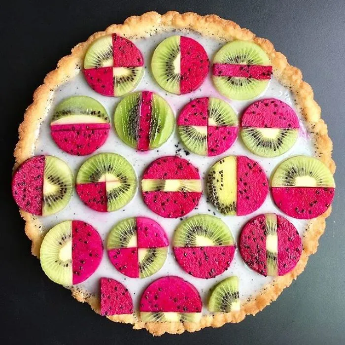 This Woman Takes Pie Baking To Another Level (New Pics)