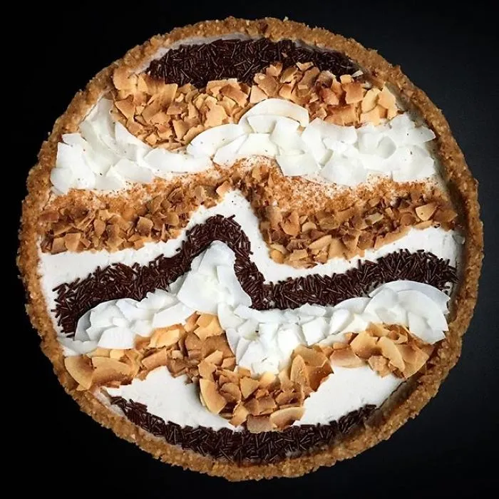 This Woman Takes Pie Baking To Another Level (New Pics)