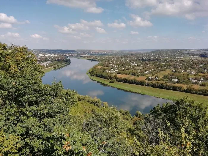 I Celebrate 100 Years Of Romania By Showing The Beauty Of Autumn In Moldova.
