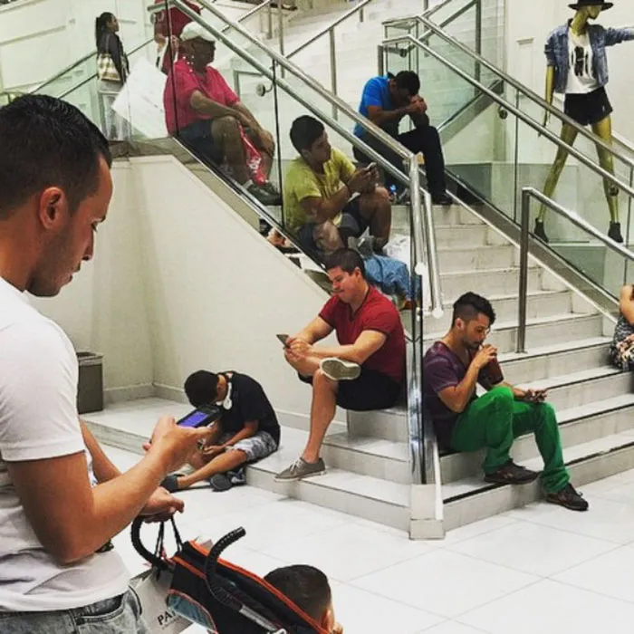 49 "Miserable Men" Hilariously Captured While Their Women Were Shopping